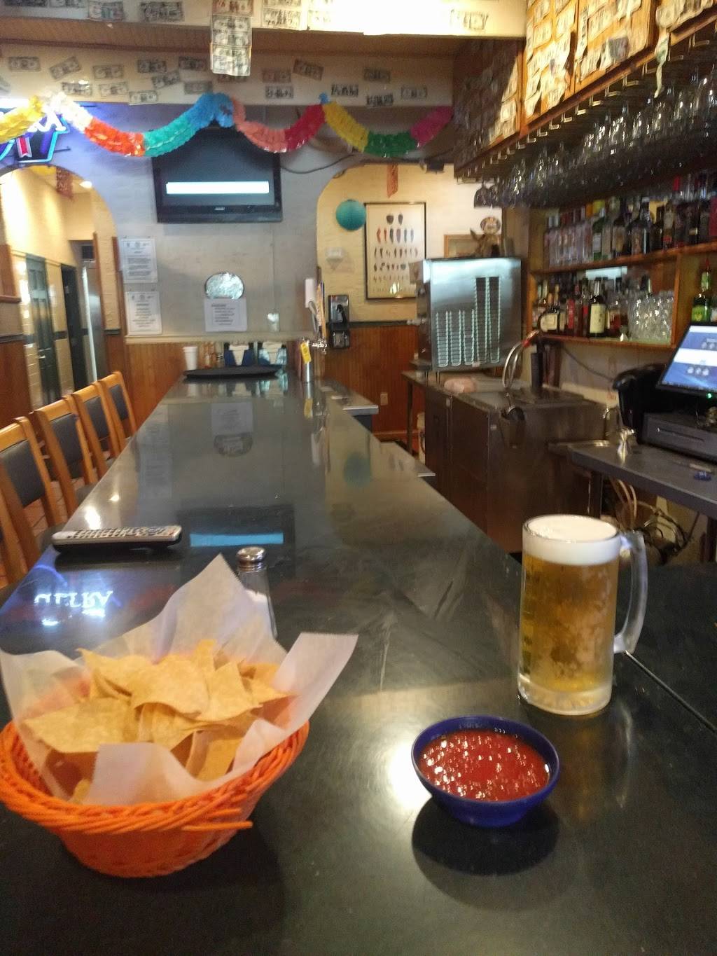 Ciscos Cafe | restaurant | 1600 Vernon Rd, LaGrange, GA 30240, USA | 7068836100 OR +1 706-883-6100