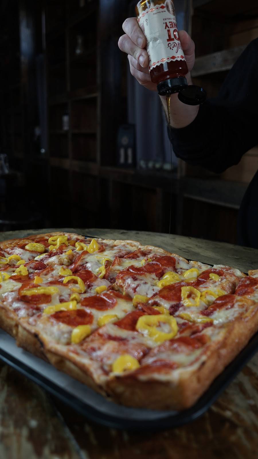 Turcos Pizza | meal takeaway | 1409 Wilson Ave, New Castle, PA 16101, USA | 7249712724 OR +1 724-971-2724