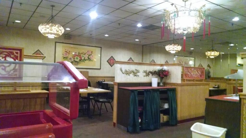 Moon Hing | restaurant | 1073 W Main St, Dover-Foxcroft, ME 04426, USA | 2075648440 OR +1 207-564-8440