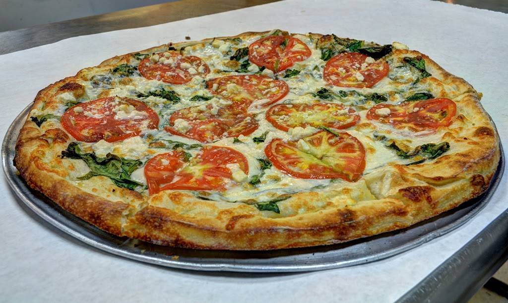 Brooklyns Backyard | restaurant | 2019 E Silver Springs Blvd, Ocala, FL 34470, USA | 3523046292 OR +1 352-304-6292