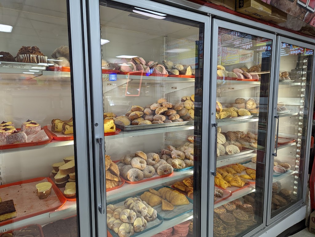 Stop N Shop Market | bakery | 846 E 6th St E, Beaumont, CA 92223, USA | 9518452723 OR +1 951-845-2723