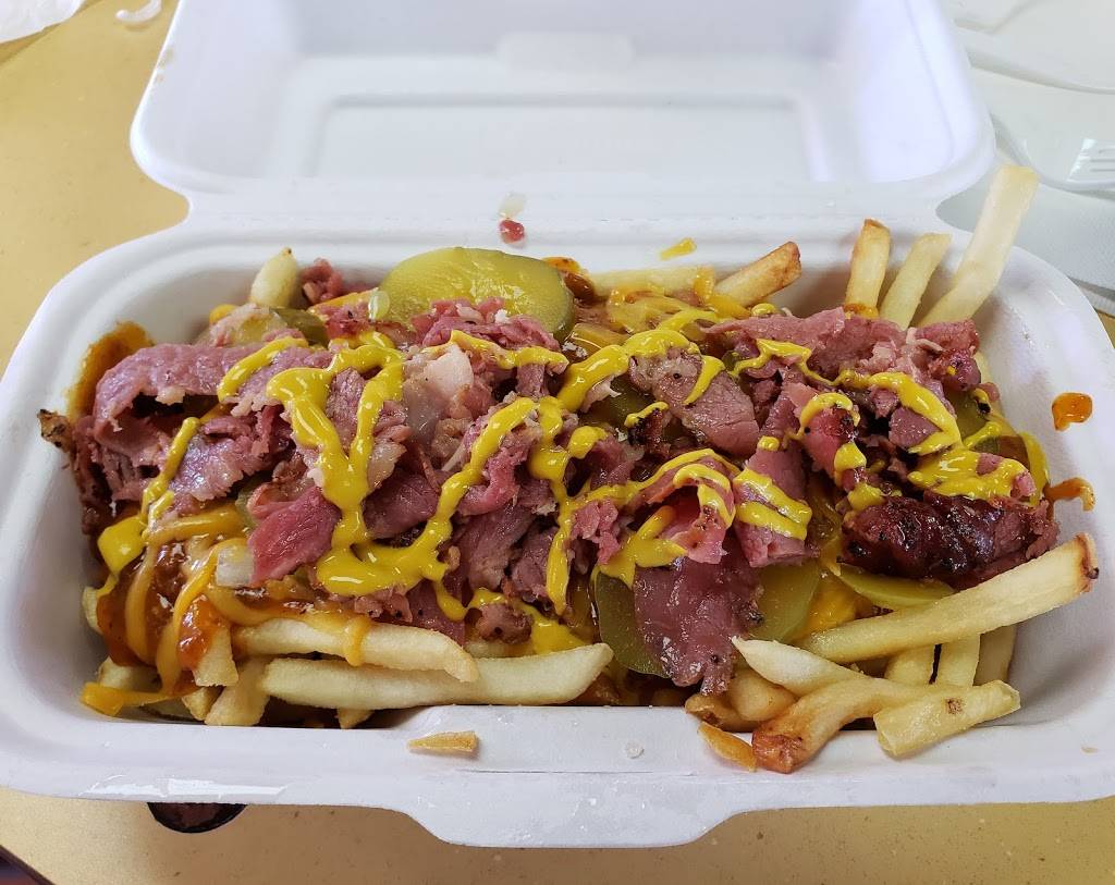 Wienerschnitzel | restaurant | 4470 E Charleston Blvd, Las Vegas, NV 89104, USA | 7025310219 OR +1 702-531-0219
