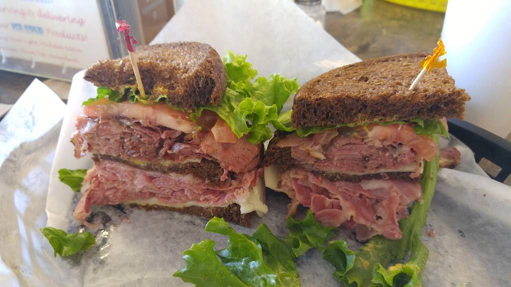 Ronnie Pastramis Deli | meal delivery | 10361 66th St N, Pinellas Park, FL 33782, USA | 7275443354 OR +1 727-544-3354