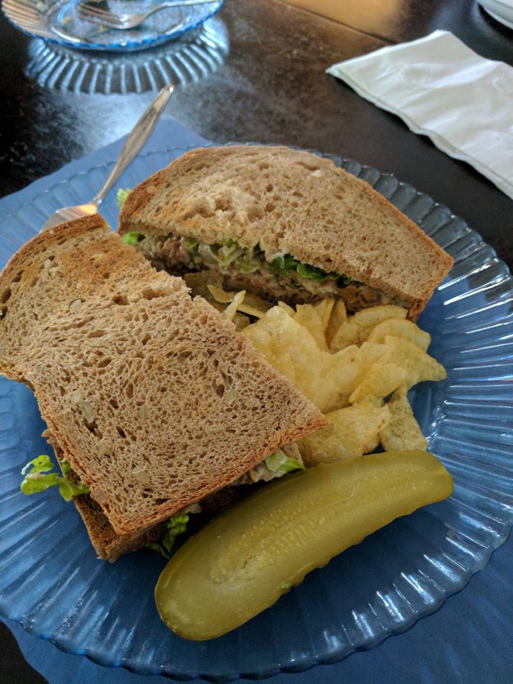 Bloodroot | restaurant | 85 Ferris St, Bridgeport, CT 06605, USA | 2035769168 OR +1 203-576-9168