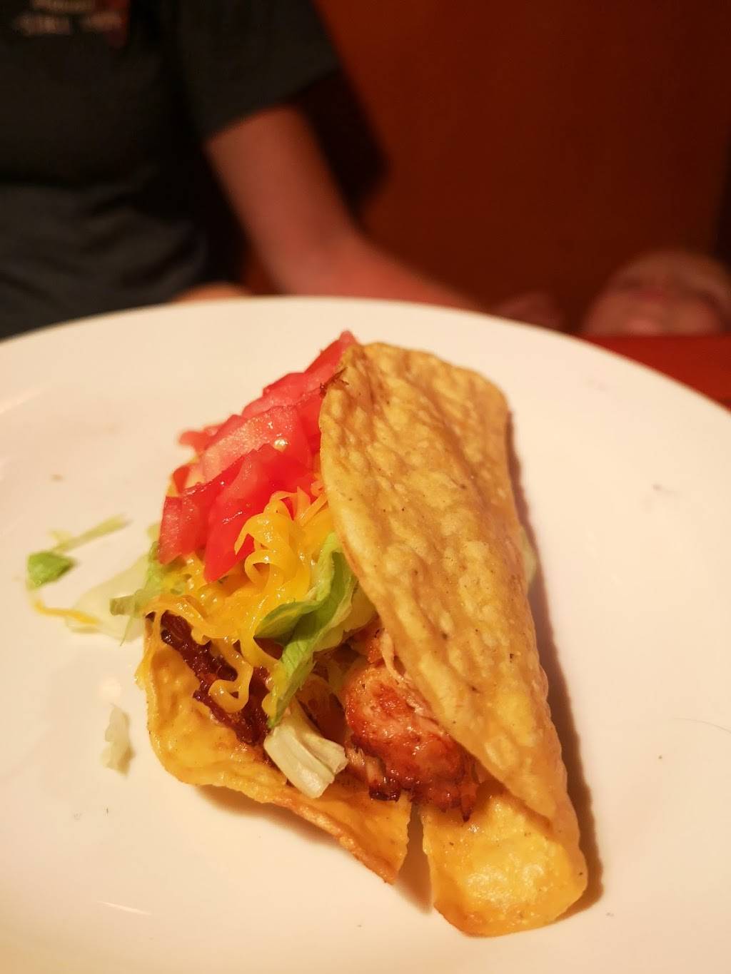 Carlos & Pepes | restaurant | 1302 SE 17th St, Fort Lauderdale, FL 33316, USA | 9544678335 OR +1 954-467-8335