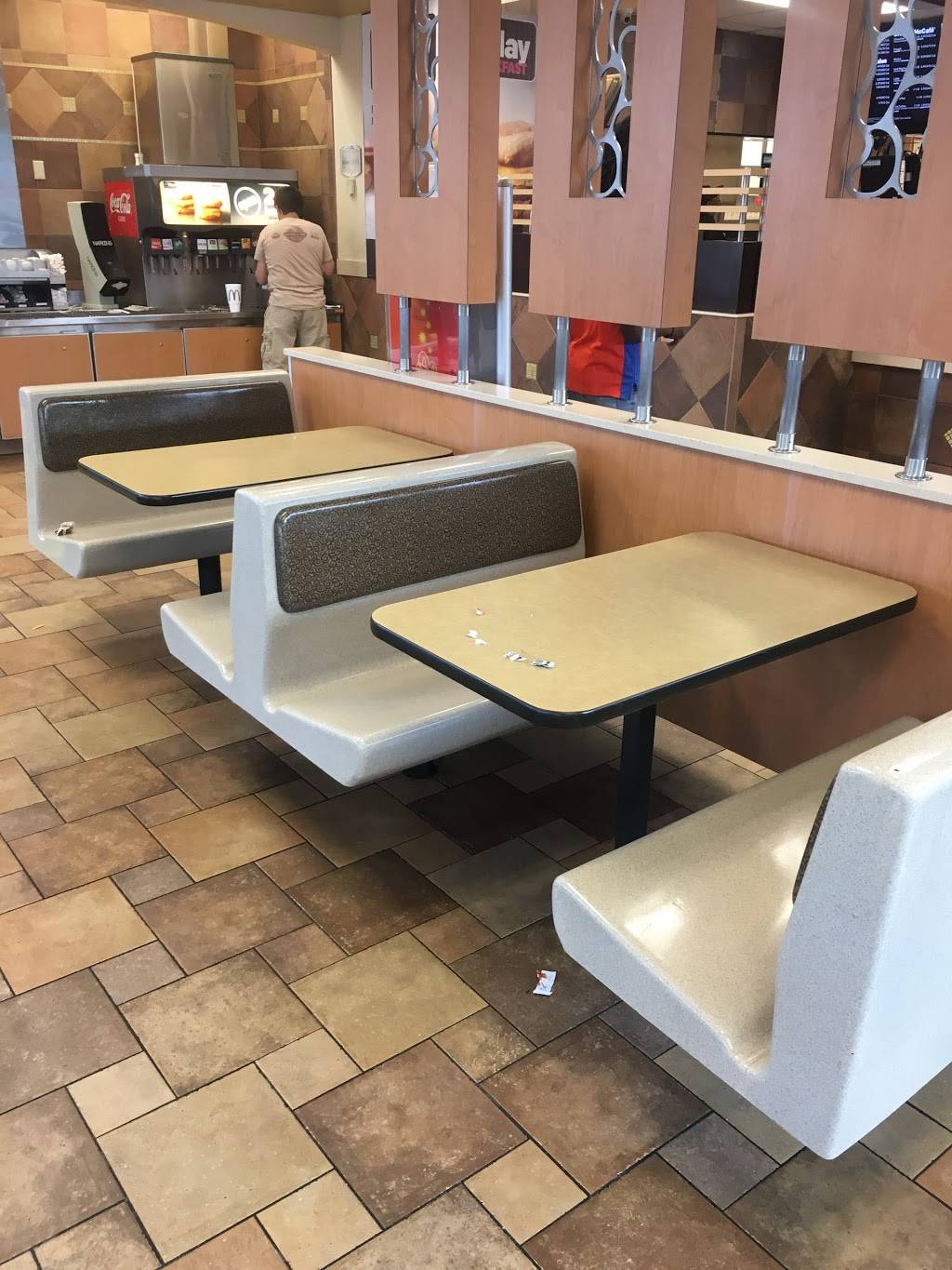 McDonalds | cafe | 835 W Hallandale Beach Blvd, Hallandale Beach, FL 33009, USA | 9544577415 OR +1 954-457-7415