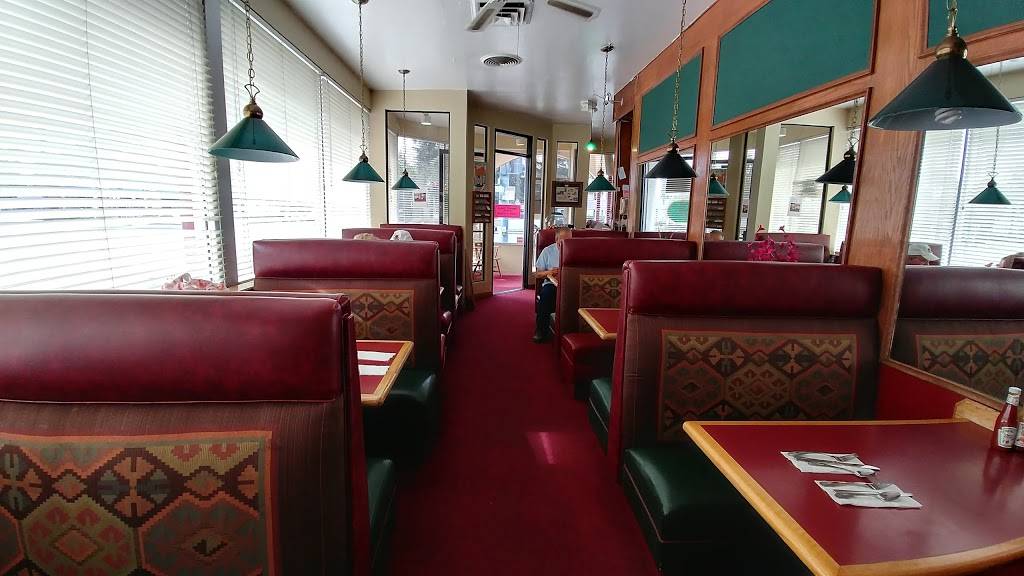 Dinas Family Restaurant | restaurant | 40800 Fremont Blvd, Fremont, CA 94538, USA | 5107701930 OR +1 510-770-1930