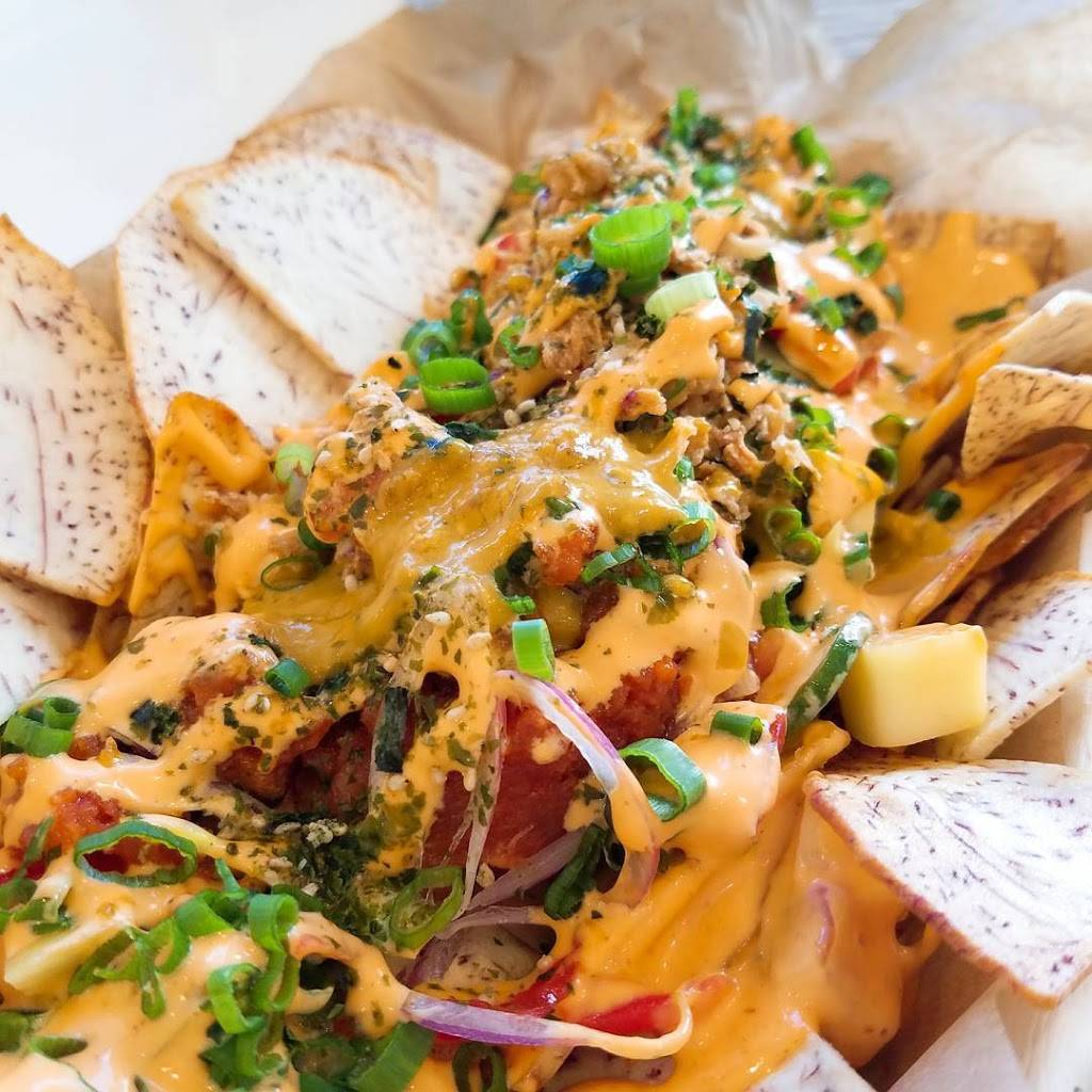 pokemole | restaurant | 530 S Occidental Blvd, Los Angeles, CA 90057, USA | 2135683535 OR +1 213-568-3535