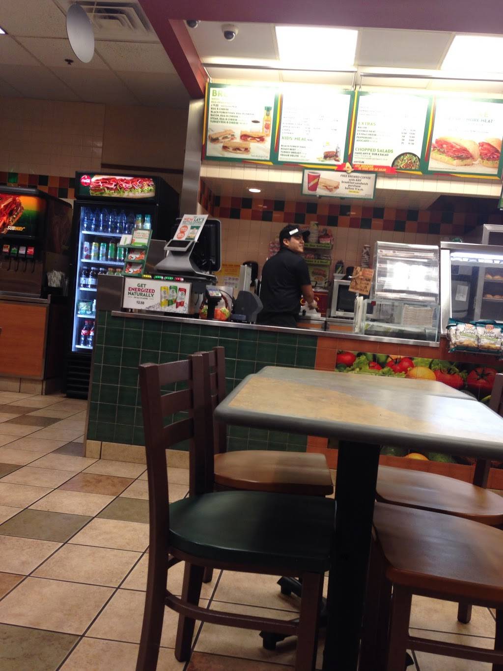Subway | restaurant | 1562 Barton Rd, Redlands, CA 92373, USA | 9097930850 OR +1 909-793-0850