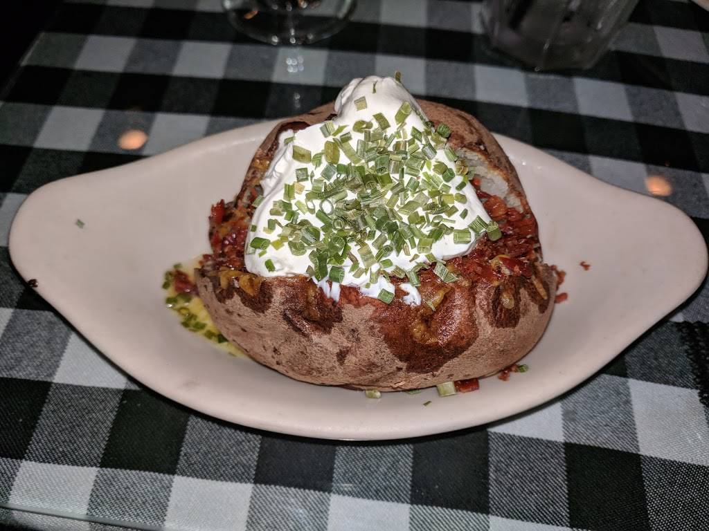 Lindas La Cantina | restaurant | 4721 E Colonial Dr, Orlando, FL 32803, USA | 4078944491 OR +1 407-894-4491