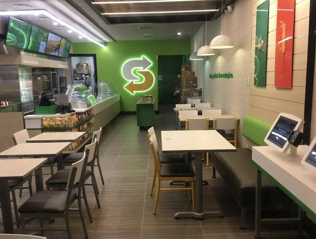 Subway | meal takeaway | 690 Yamato Rd Bay 3, Boca Raton, FL 33431, USA | 5617576811 OR +1 561-757-6811