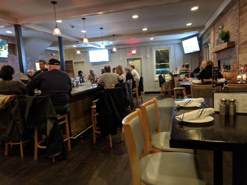 Half Moon Point Tavern & Grill | restaurant | 4916, 2154 Bridge Ave, Point Pleasant, NJ 08742, USA | 7324756535 OR +1 732-475-6535