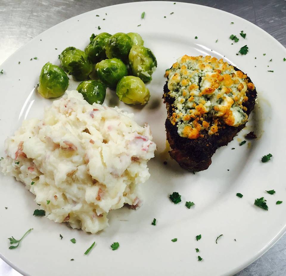 Spagnas | restaurant | 301 Gilman Ave, Marietta, OH 45750, USA | 7403769245 OR +1 740-376-9245