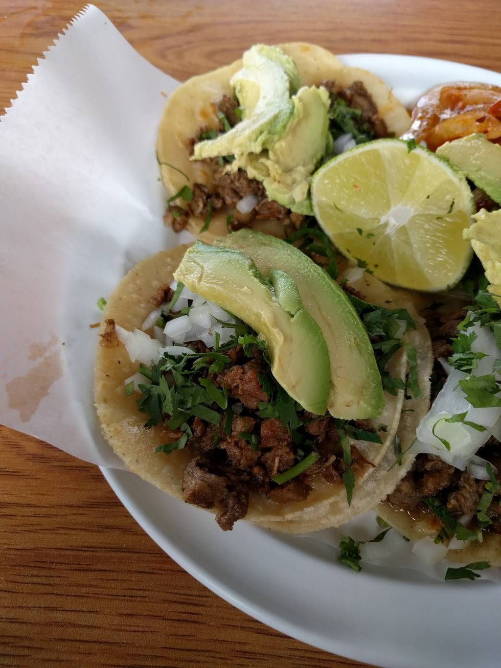 Tacos Y Mariscos El Amigo | restaurant | 3901 Nolensville Pike, Nashville, TN 37211, USA | 6158336434 OR +1 615-833-6434