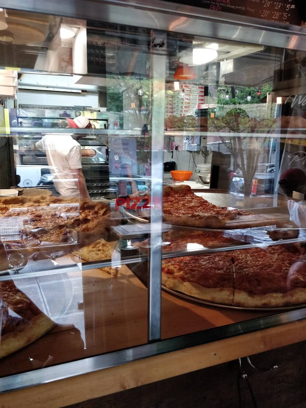 Lindustrie pizzeria | restaurant | 254 S 2nd St, Brooklyn, NY 11211, USA | 7185990002 OR +1 718-599-0002