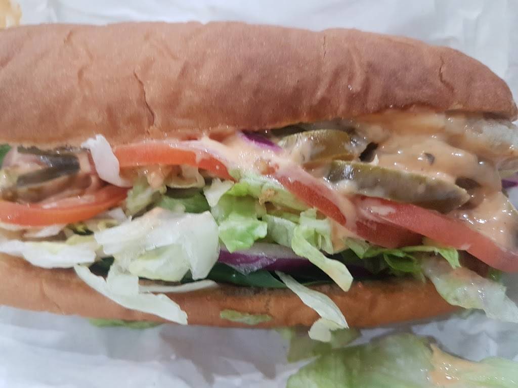 Subway | restaurant | 2065 Confederate Blvd, Appomattox, VA 24522, USA | 4343520930 OR +1 434-352-0930