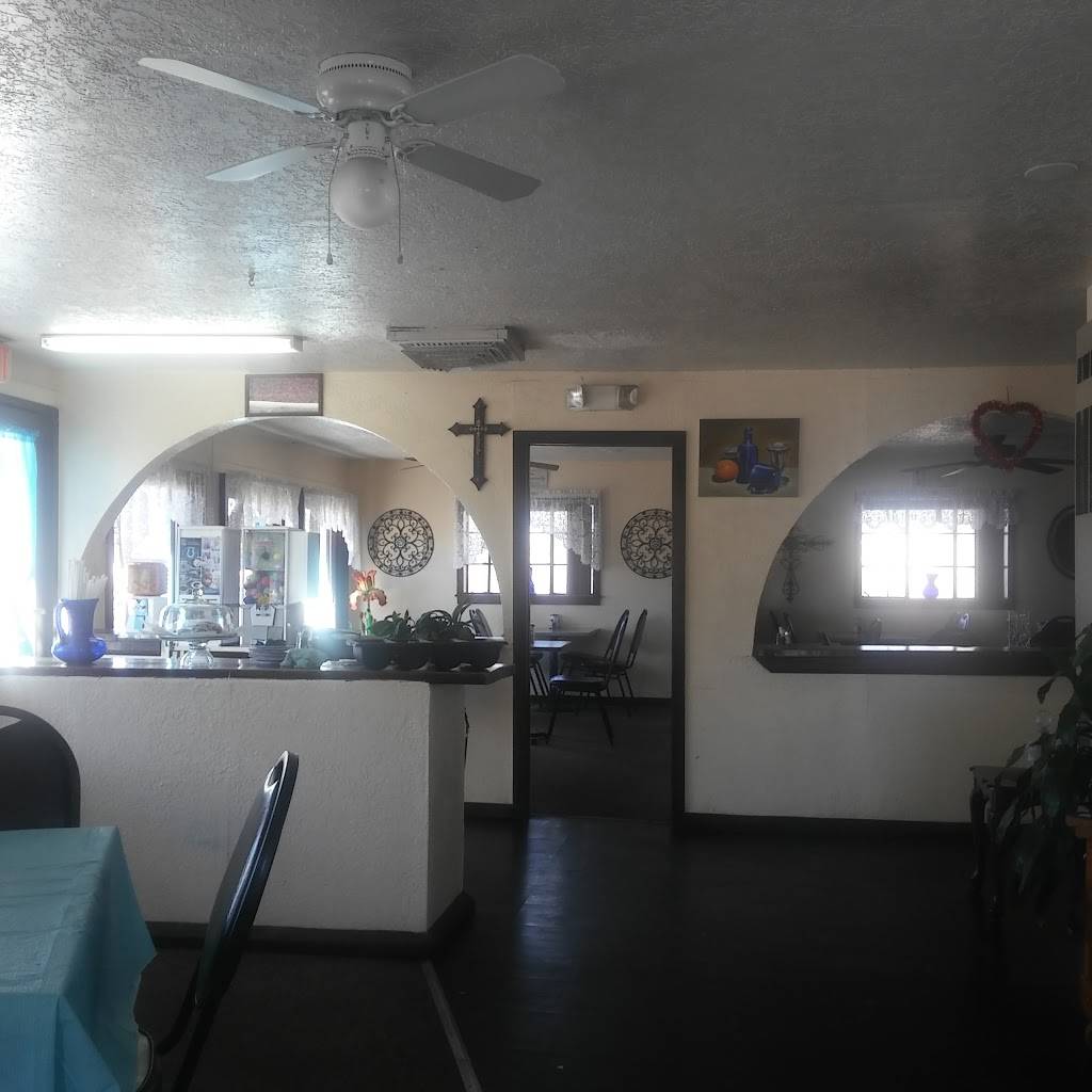 Lollies New Mexican Food | restaurant | 424 Isleta Blvd SW, Albuquerque, NM 87105, USA | 5054529096 OR +1 505-452-9096