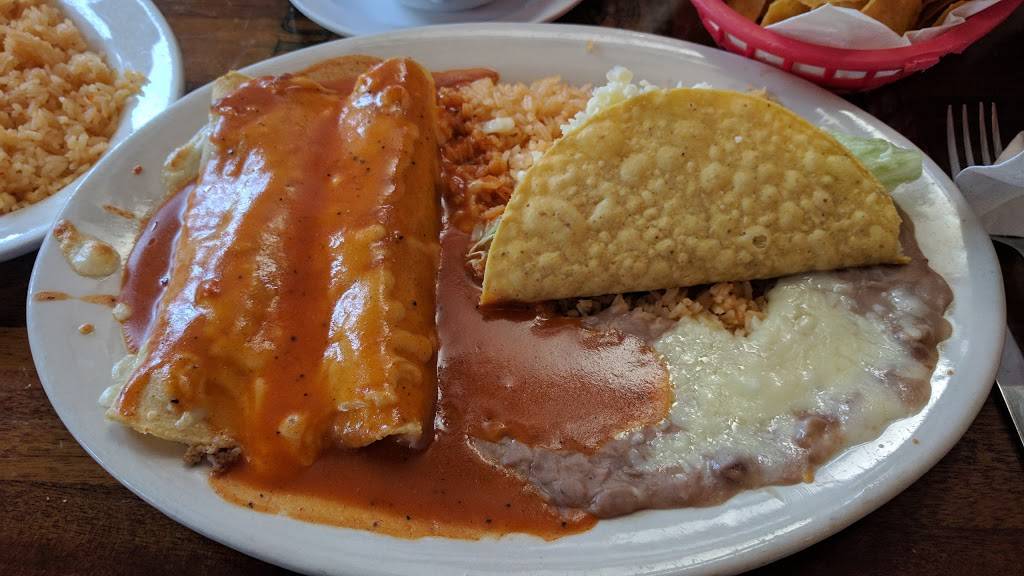 El Charro | restaurant | 1117, 2893 Dale Blvd, Dale City, VA 22193, USA | 7036800484 OR +1 703-680-0484