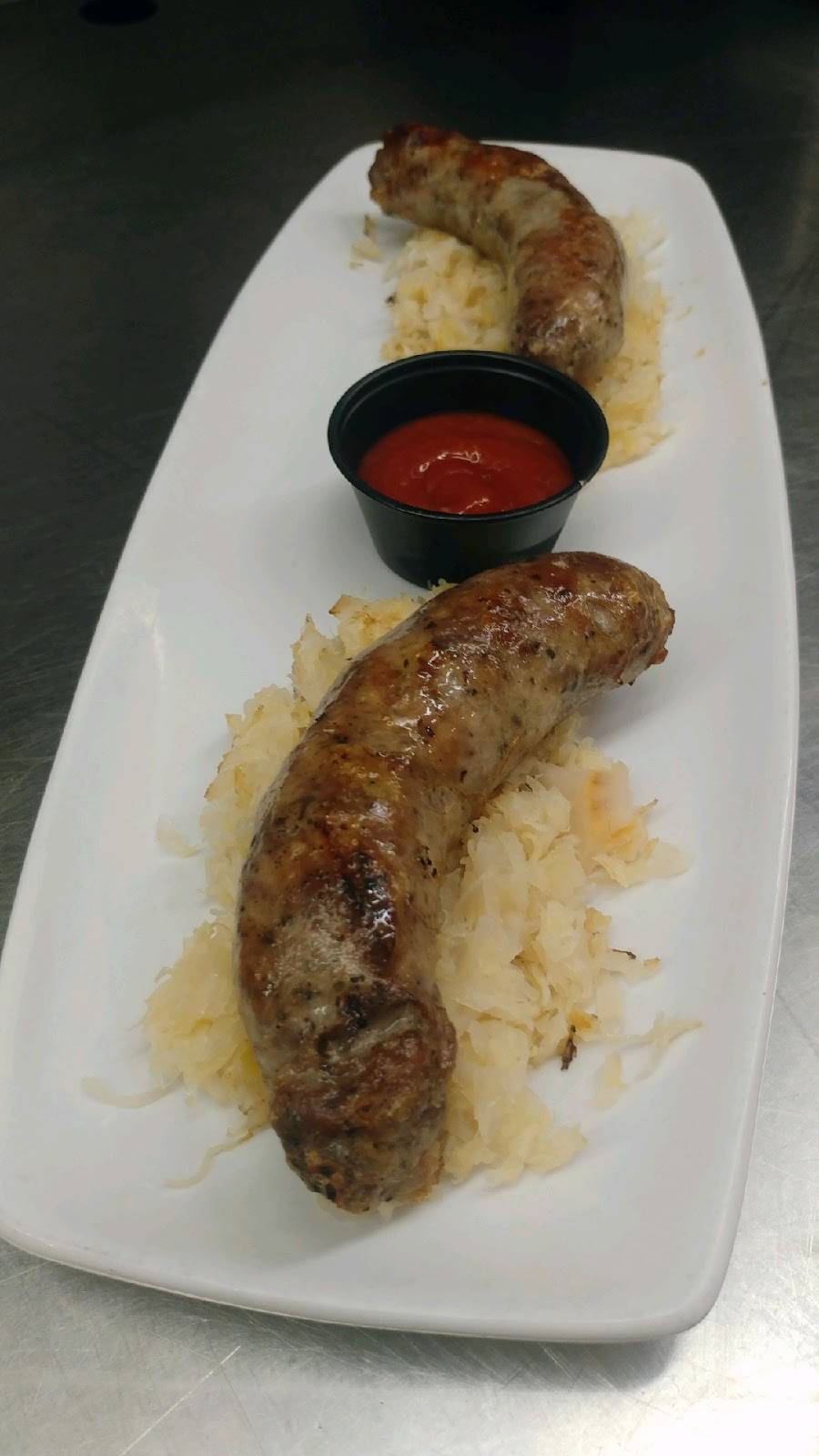 Hive Baltimore Bistro | restaurant | 9629 Belair Rd, Nottingham, MD 21236, USA | 4105137971 OR +1 410-513-7971