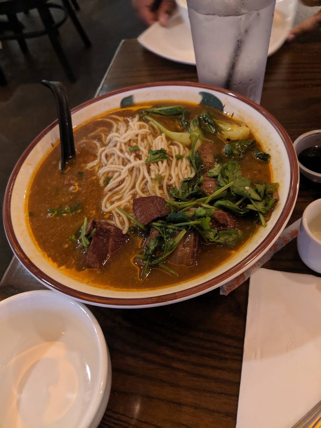 Trendy Dumpling | restaurant | 3285 Southwest Fwy, Houston, TX 77027, USA | 7137509398 OR +1 713-750-9398