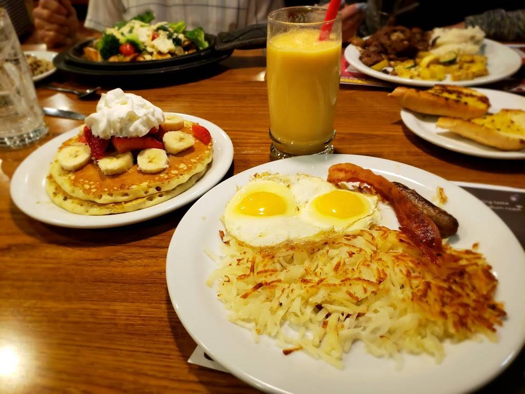 Dennys | restaurant | 1180 Alabama St, Redlands, CA 92374, USA | 9097982475 OR +1 909-798-2475