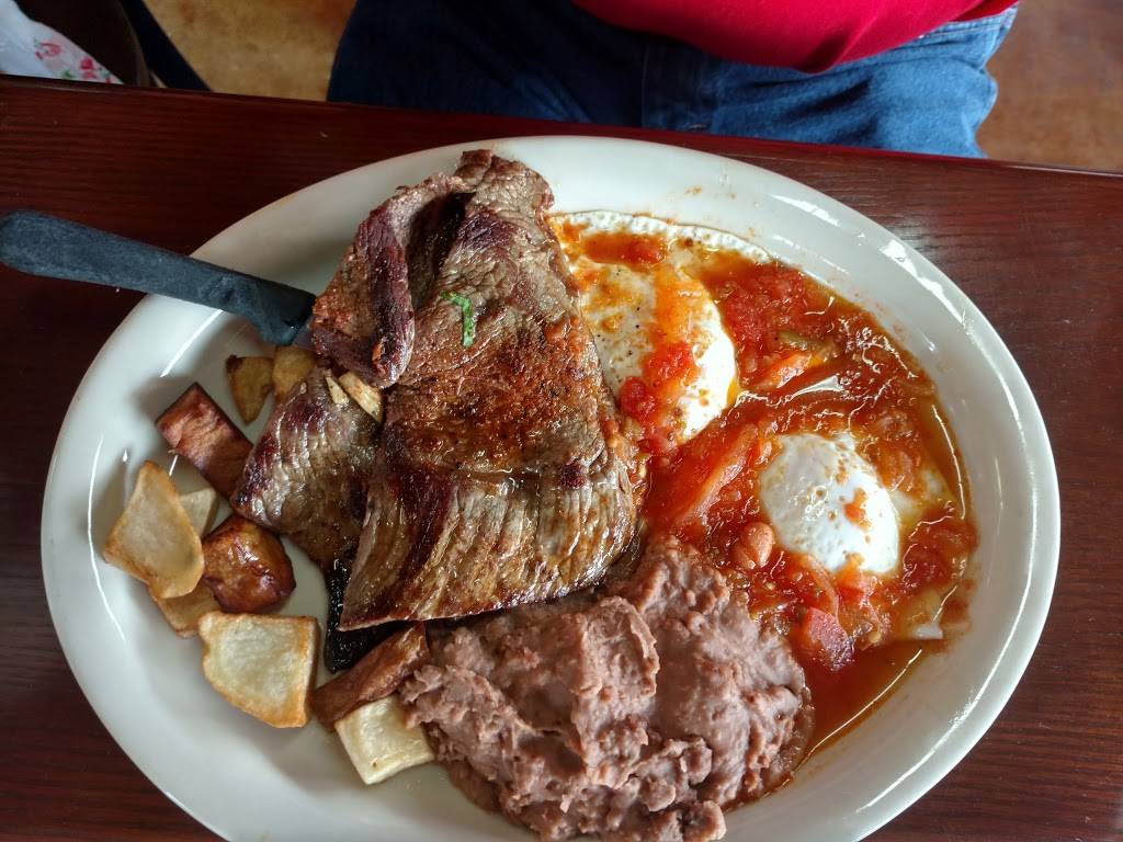 La Parrilla Mexican Restaurant | restaurant | 5565 Tezel Rd, San Antonio, TX 78250, USA | 2106473200 OR +1 210-647-3200