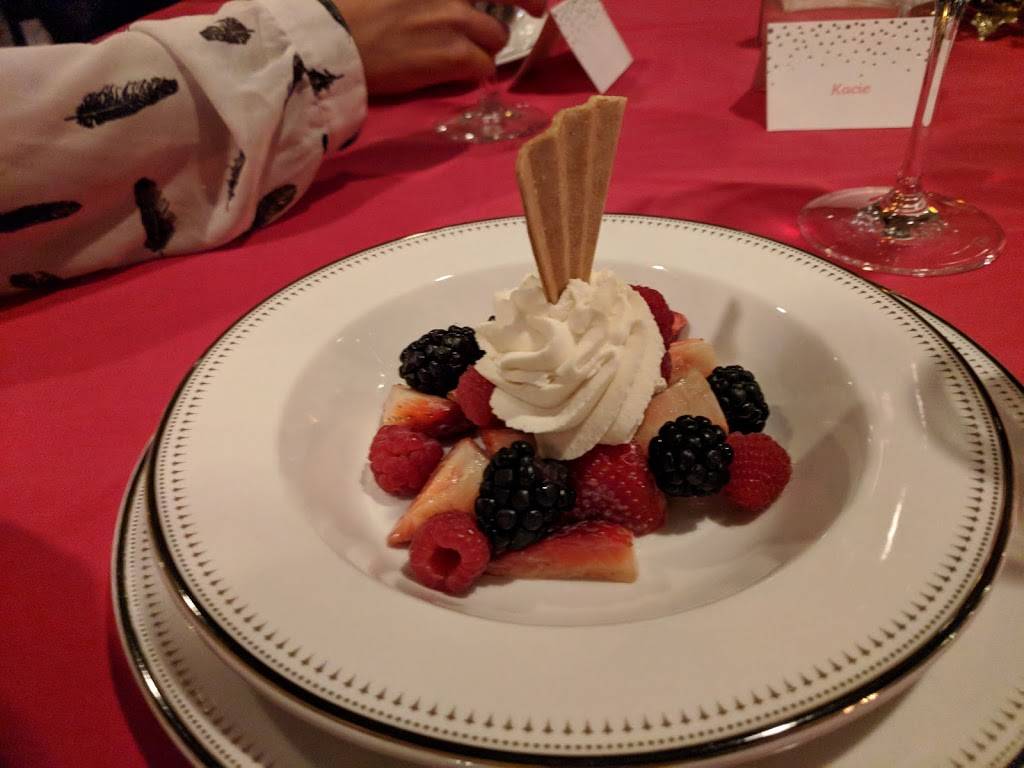 Washington Golf & Country Club | restaurant | 3017 N Glebe Rd, Arlington, VA 22207, USA | 7035244600 OR +1 703-524-4600