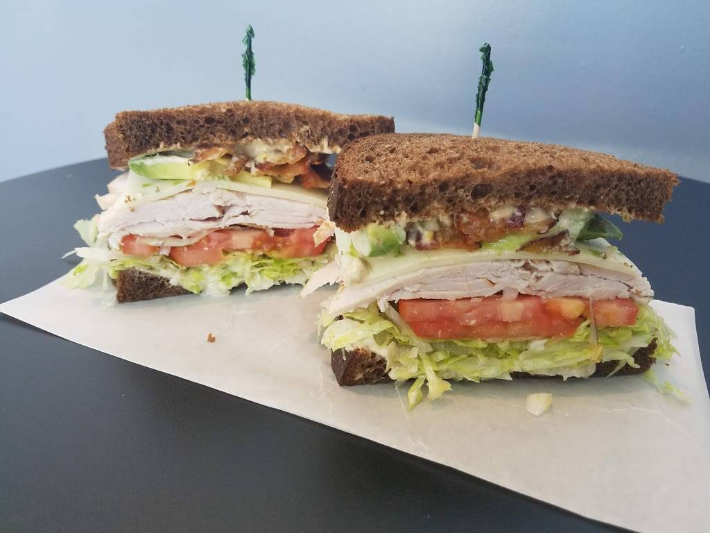 Fat Freddys | restaurant | 580 S Brea Blvd A, Brea, CA 92821, USA | 7149704253 OR +1 714-970-4253