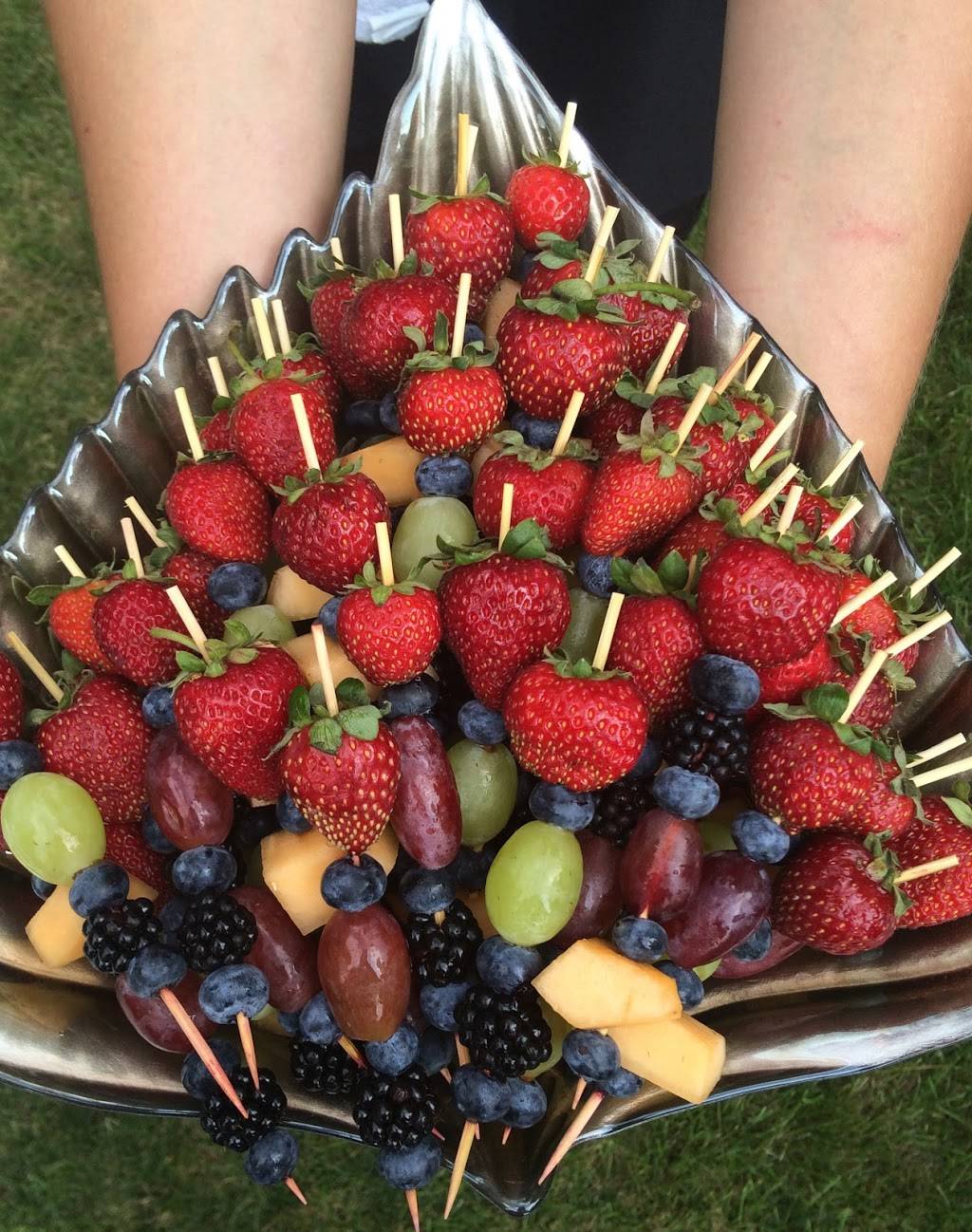 Pineridge BBQ Catering Company | restaurant | 174 Queen St W, Hensall, ON N0M 1X0, Canada | 5192623409 OR +1 519-262-3409