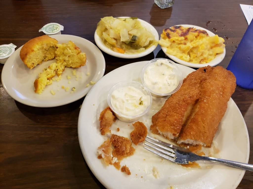 Sarris Cafe | restaurant | 2651 Pelham Pkwy, Pelham, AL 35124, USA | 2056850100 OR +1 205-685-0100