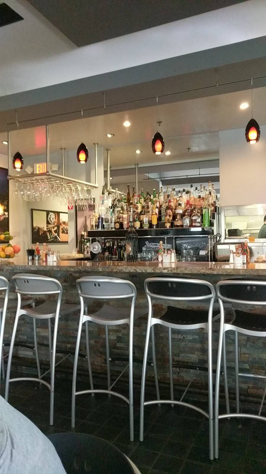 Hozys Grill | restaurant | 1760 Lemonwood Dr, Santa Paula, CA 93060, USA | 8055251068 OR +1 805-525-1068