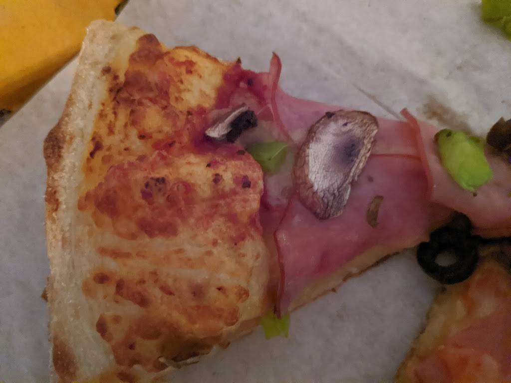 Garlic Jims Famous Gourmet Pizza | meal delivery | 1900 NE 162nd Ave, Vancouver, WA 98684, USA | 3607182969 OR +1 360-718-2969