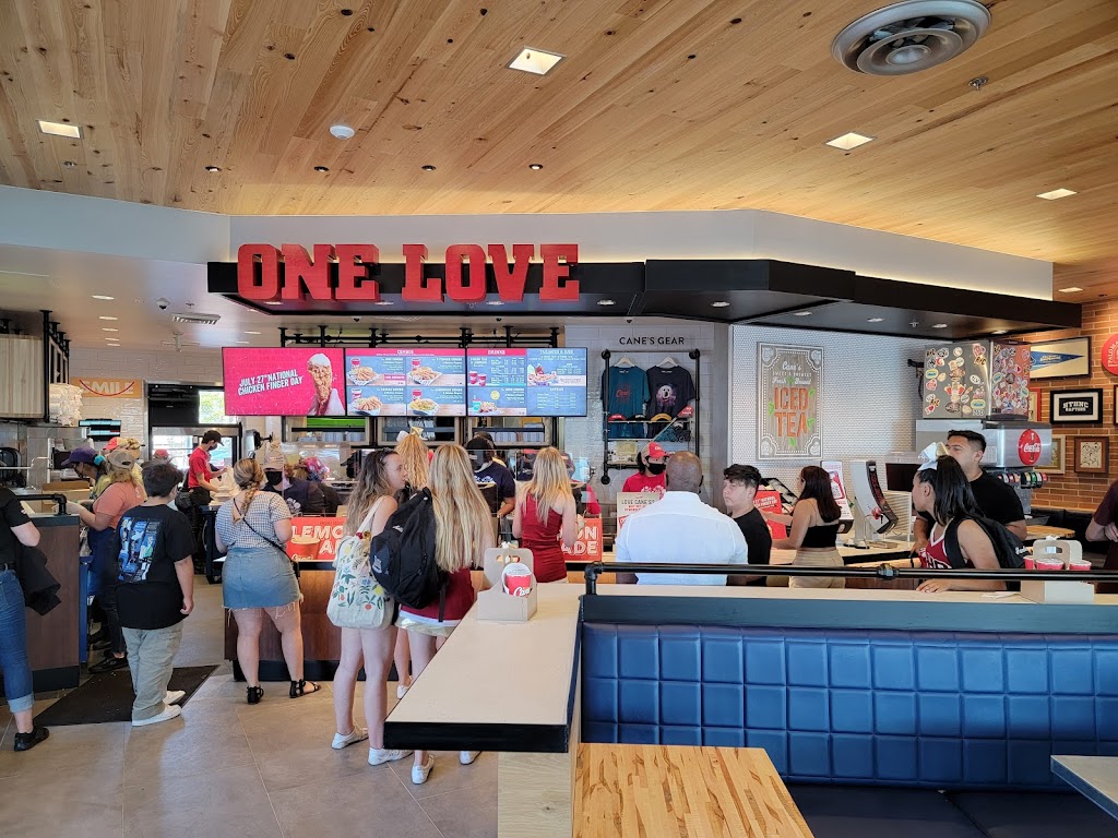 Raising Canes | restaurant | 105 S Las Posas Rd, San Marcos, CA 92078, USA | 7607521980 OR +1 760-752-1980