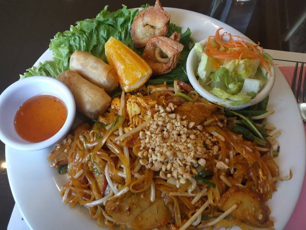 Panya Thai Kitchen | restaurant | 1101 W Valley Pkwy, Escondido, CA 92025, USA | 7602911293 OR +1 760-291-1293