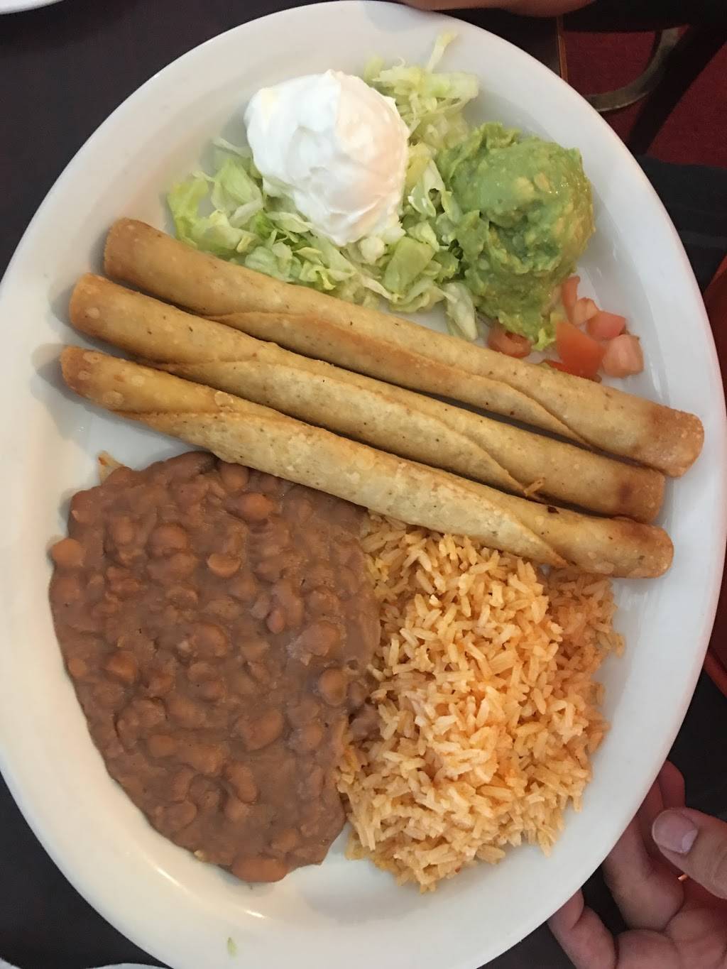 Barcenas Mexican Restaurant | restaurant | Almeda Genoa Rd, Houston, TX 77075, USA | 7139871900 OR +1 713-987-1900