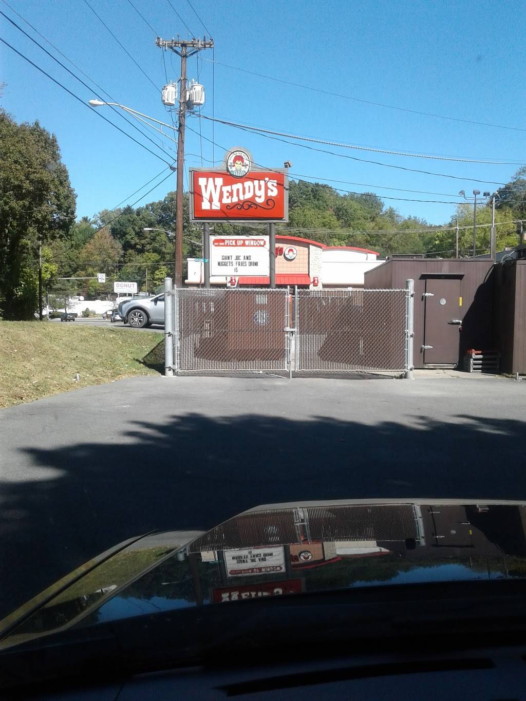 Wendys | restaurant | 3066 Robert C Byrd Dr, Beckley, WV 25801, USA | 3042522208 OR +1 304-252-2208