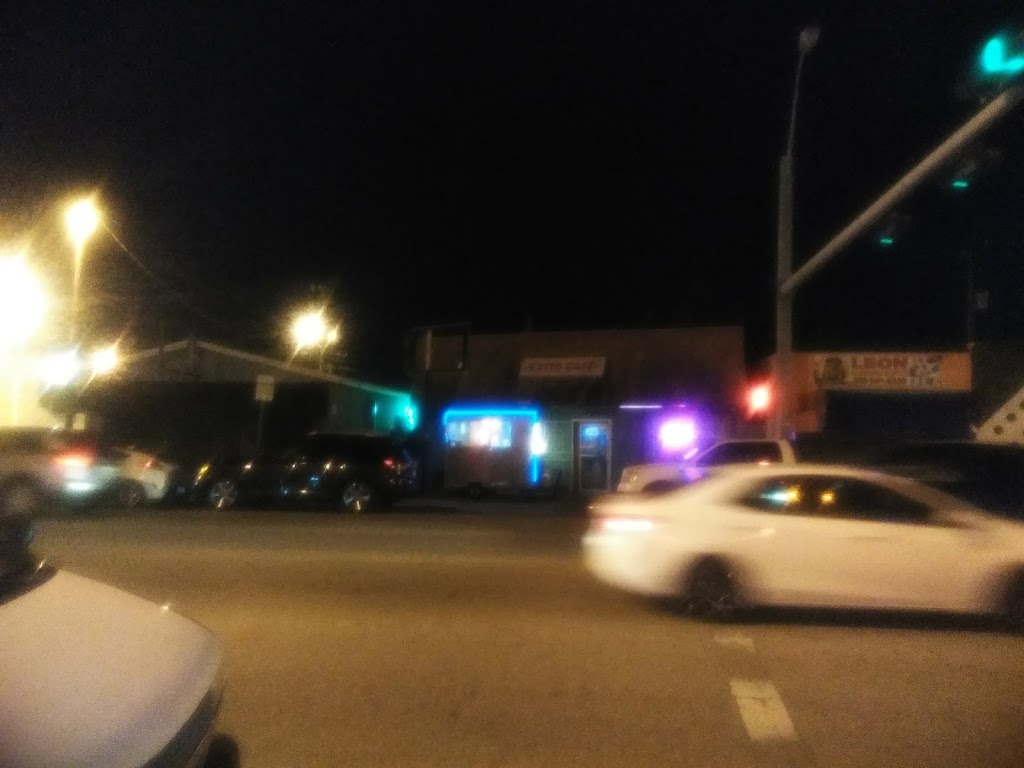 Exito Cafe | restaurant | 2336 NW 7th St, Miami, FL 33125, USA | 7863603627 OR +1 786-360-3627