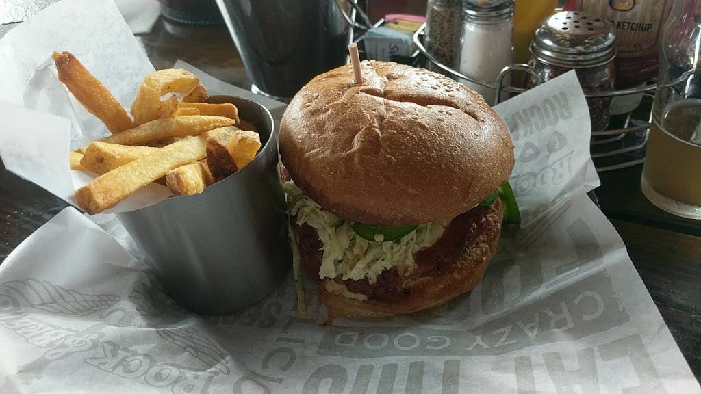 Rock & Brews | restaurant | 143 Main St, El Segundo, CA 90245, USA | 3106272137 OR +1 310-627-2137