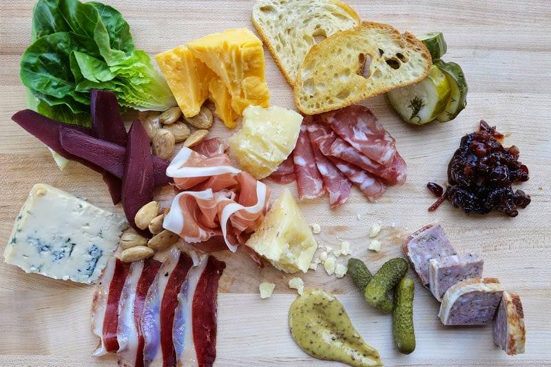 Justice Urban Tavern | restaurant | 120 S Los Angeles St, Los Angeles, CA 90012, USA | 2132539235 OR +1 213-253-9235