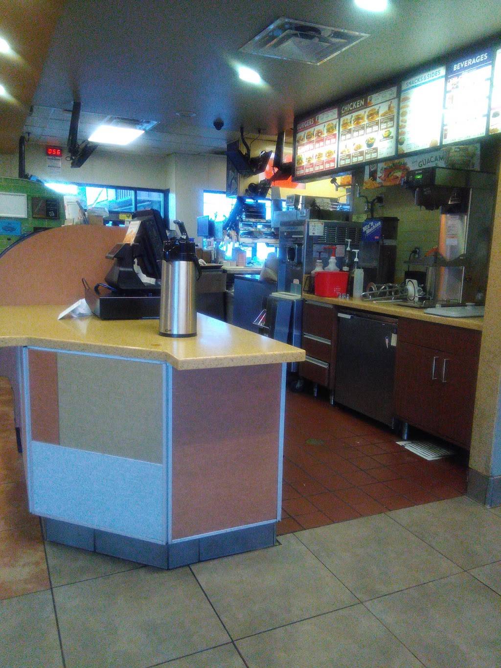 Jack in the Box | restaurant | 1510 E Rio Grande St, Victoria, TX 77901, USA | 3615748649 OR +1 361-574-8649