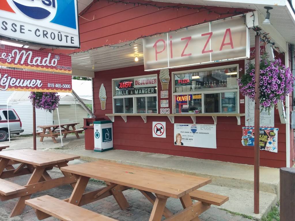 Chez Mado | restaurant | 38 Rue Principale, Bouchette, QC J0X 1E0, Canada | 8194655000 OR +1 819-465-5000