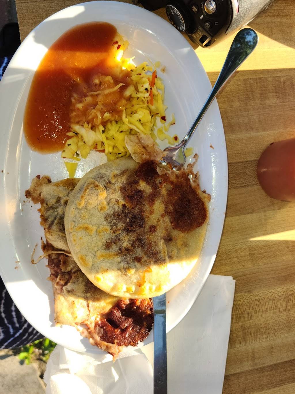 El Rincon Chalateco Restaurants | restaurant | 201 Cesar Chavez St, St Paul, MN 55107, USA | 6513488275 OR +1 651-348-8275