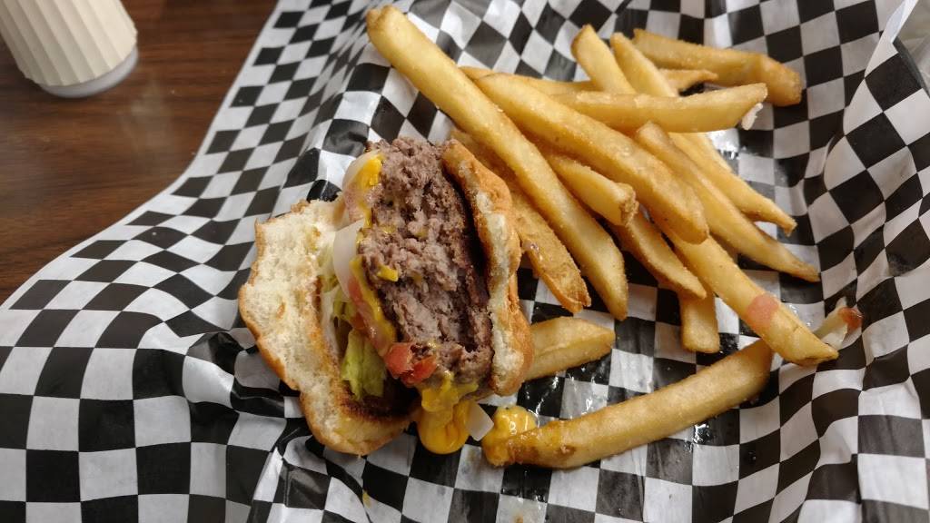 Wallburg Diner | restaurant | 8580 NC-109, Winston-Salem, NC 27107, USA | 3364480231 OR +1 336-448-0231