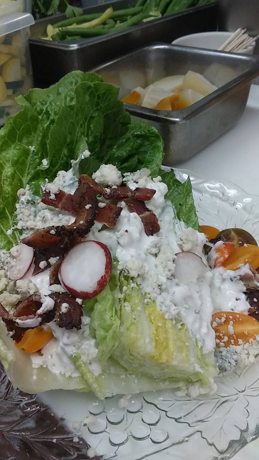 Pierpoint Bar & Grill | restaurant | 801 CA-190, Springville, CA 93265, USA | 5594839110 OR +1 559-483-9110