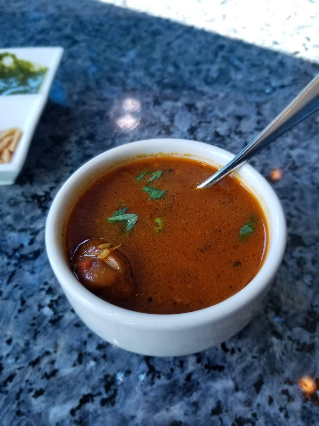 Everest Kitchen | restaurant | 43490 Yukon Dr #101, Ashburn, VA 20147, USA | 7037269333 OR +1 703-726-9333