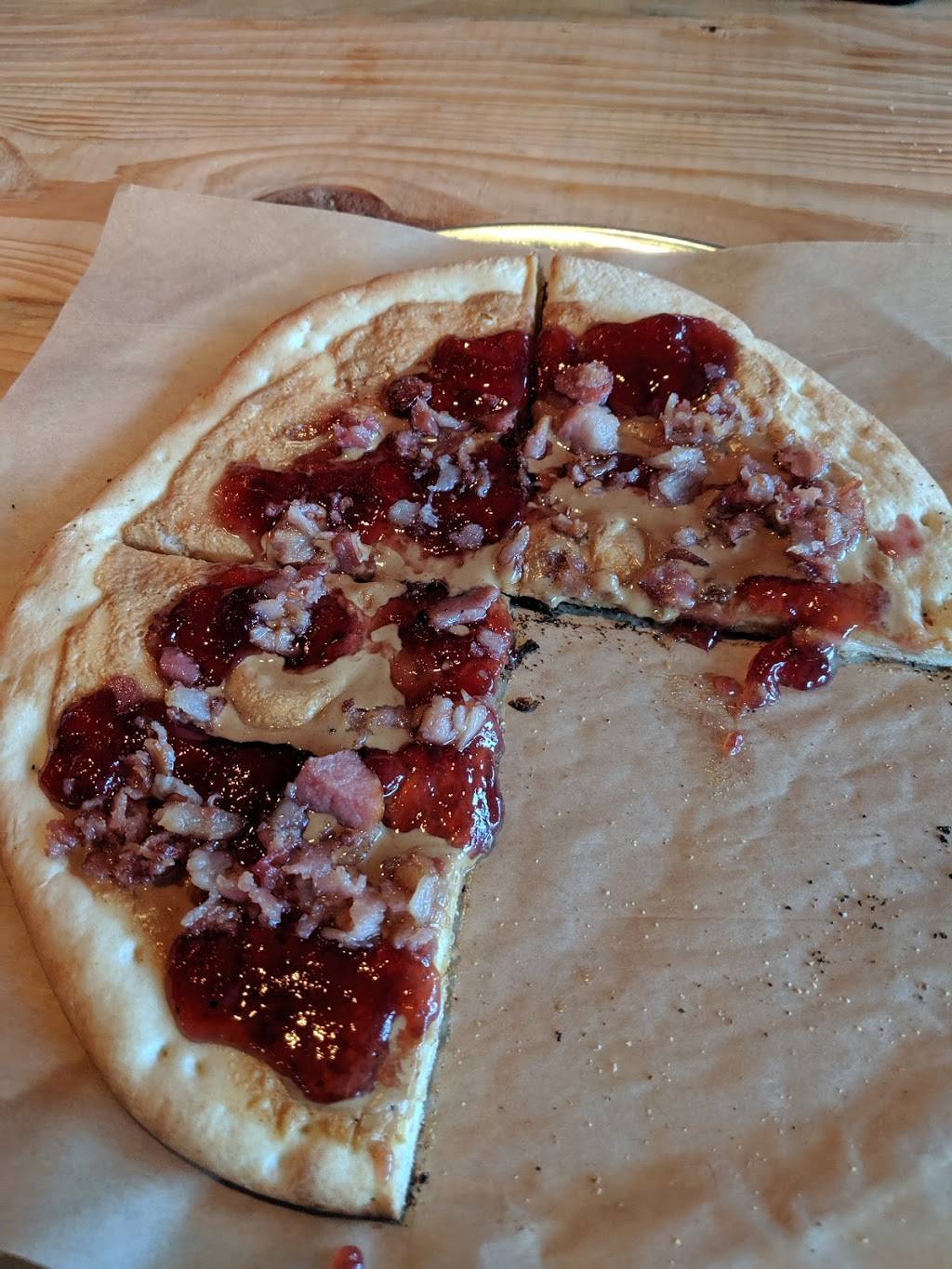 Vault 31 Bar | restaurant | 316 SE 123rd Ave D4, Vancouver, WA 98683, USA | 3608288980 OR +1 360-828-8980