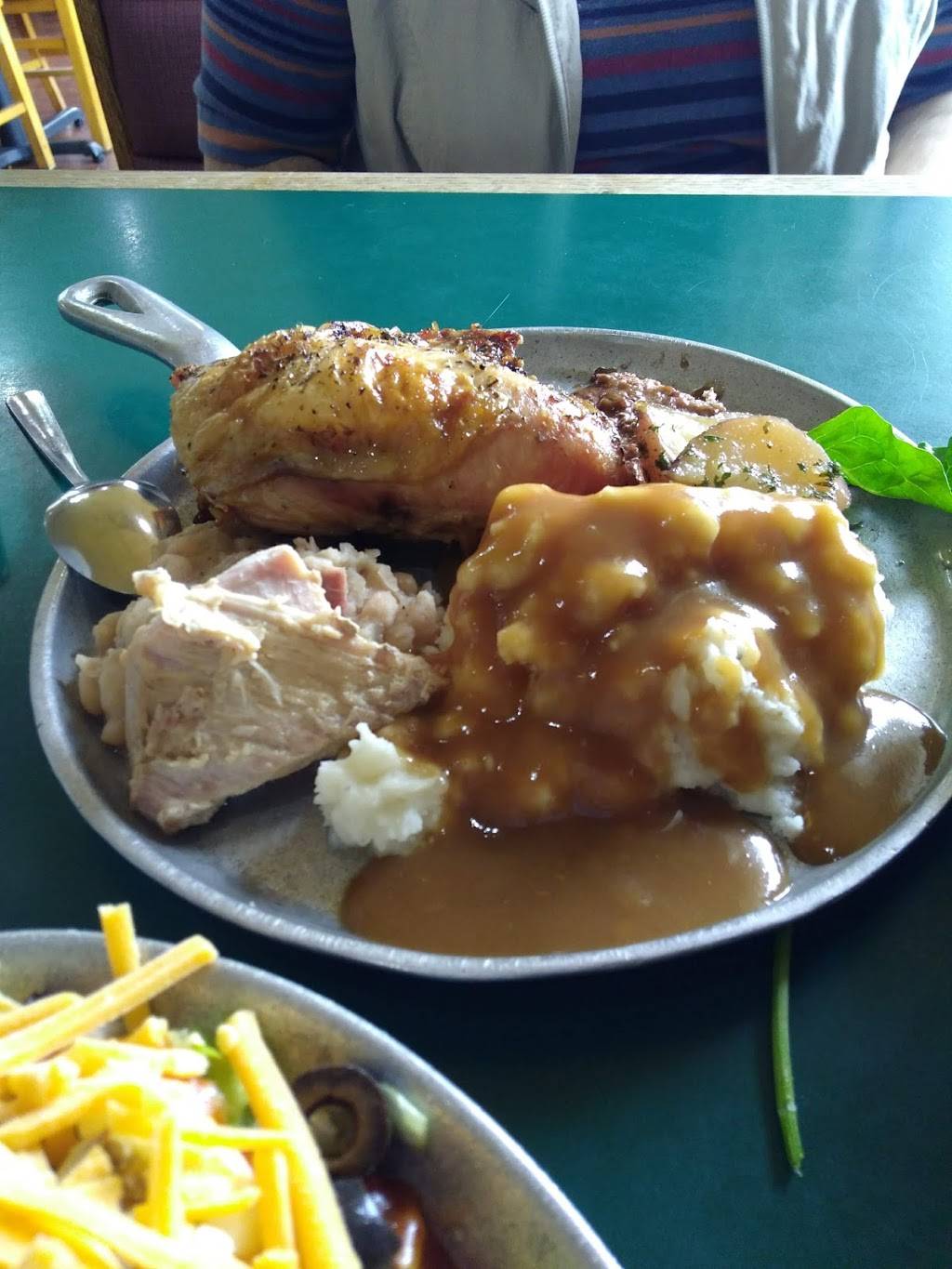 Iron Skillet Restaurant | restaurant | 12906 Deshler Rd, North Baltimore, OH 45872, USA | 4192573744 OR +1 419-257-3744