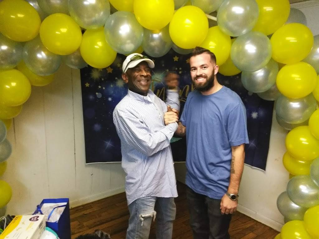 Cajun Claws | restaurant | 1928 Charity St, Abbeville, LA 70510, USA | 3378939437 OR +1 337-893-9437