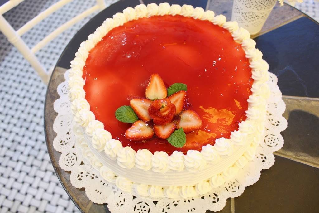 Patisserie Salzburg | bakery | 10 Harbor Point Rd, Stamford, CT 06902, USA | 9144728300 OR +1 914-472-8300