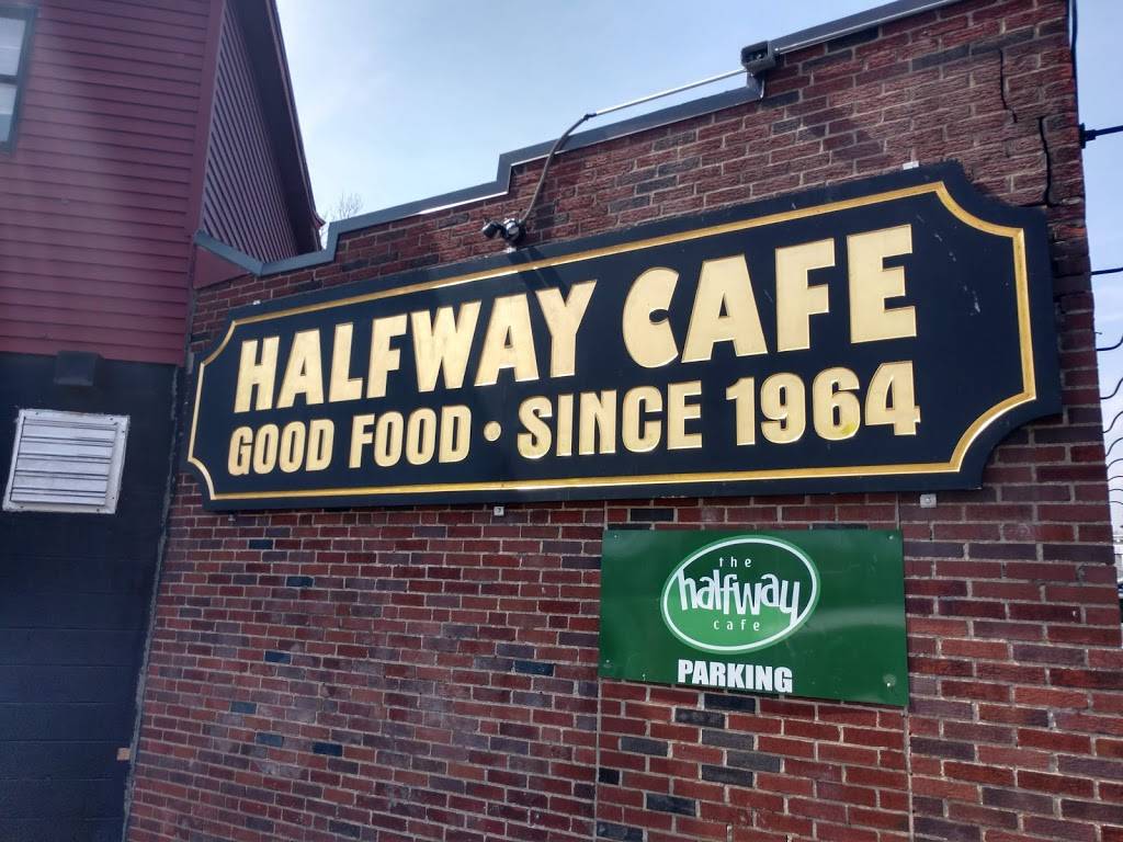 Halfway Cafe | restaurant | 394 Main St, Watertown, MA 02472, USA | 6179263595 OR +1 617-926-3595